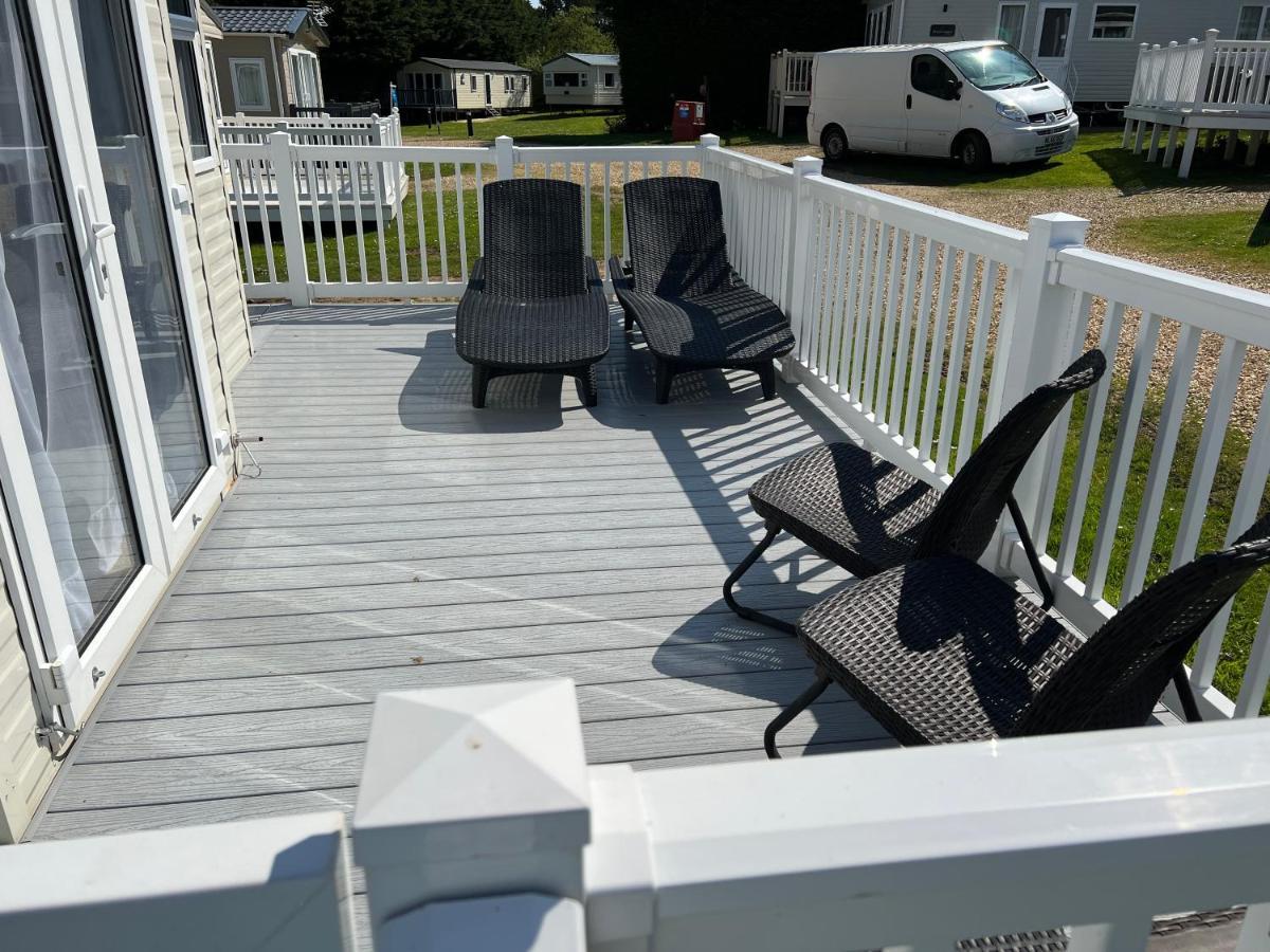 3 Bedroom Caravan Mc37, Shanklin, Isle Of Wight Екстер'єр фото